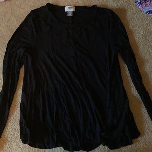 Black blouse with neckline details